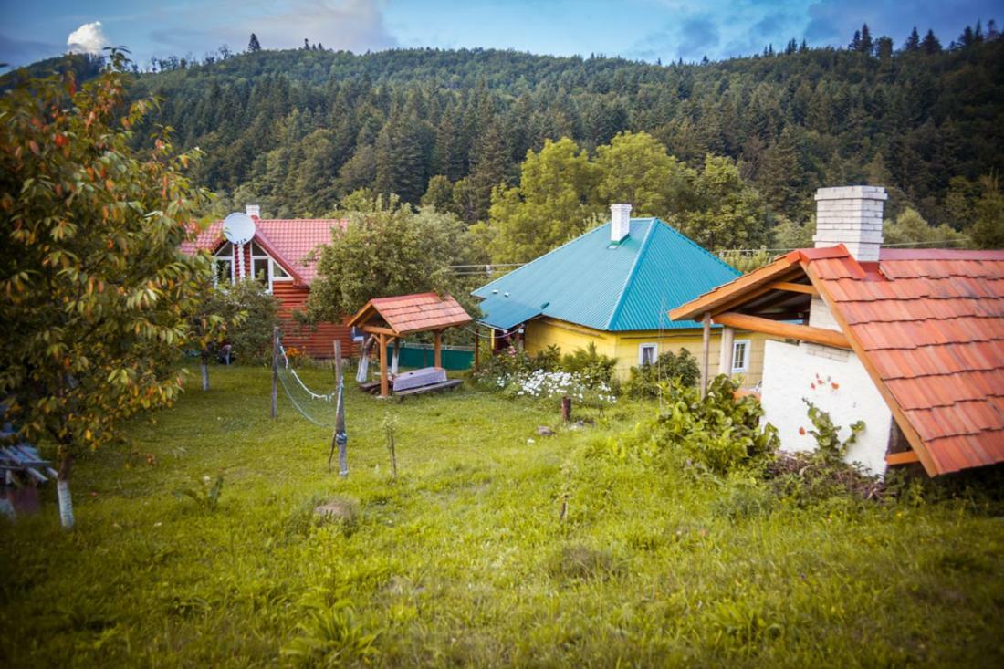 Садиба Під Гострою Zjdenievo Exteriör bild